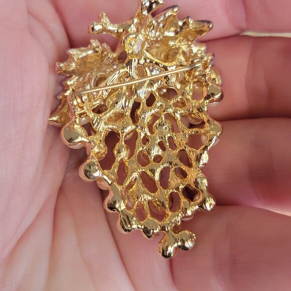 Brooch Women Vintage Grape Cluster Pin Pearl Bead Purple Enamel Brooch - Picture 7 of 10